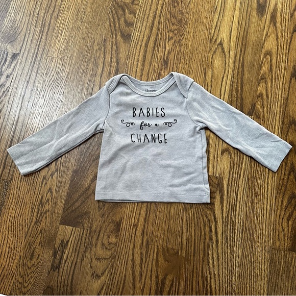 Hanes Flexy soft knit long-sleeve shirt bundle, size 6-12M (set of 5) - Picture 6 of 7